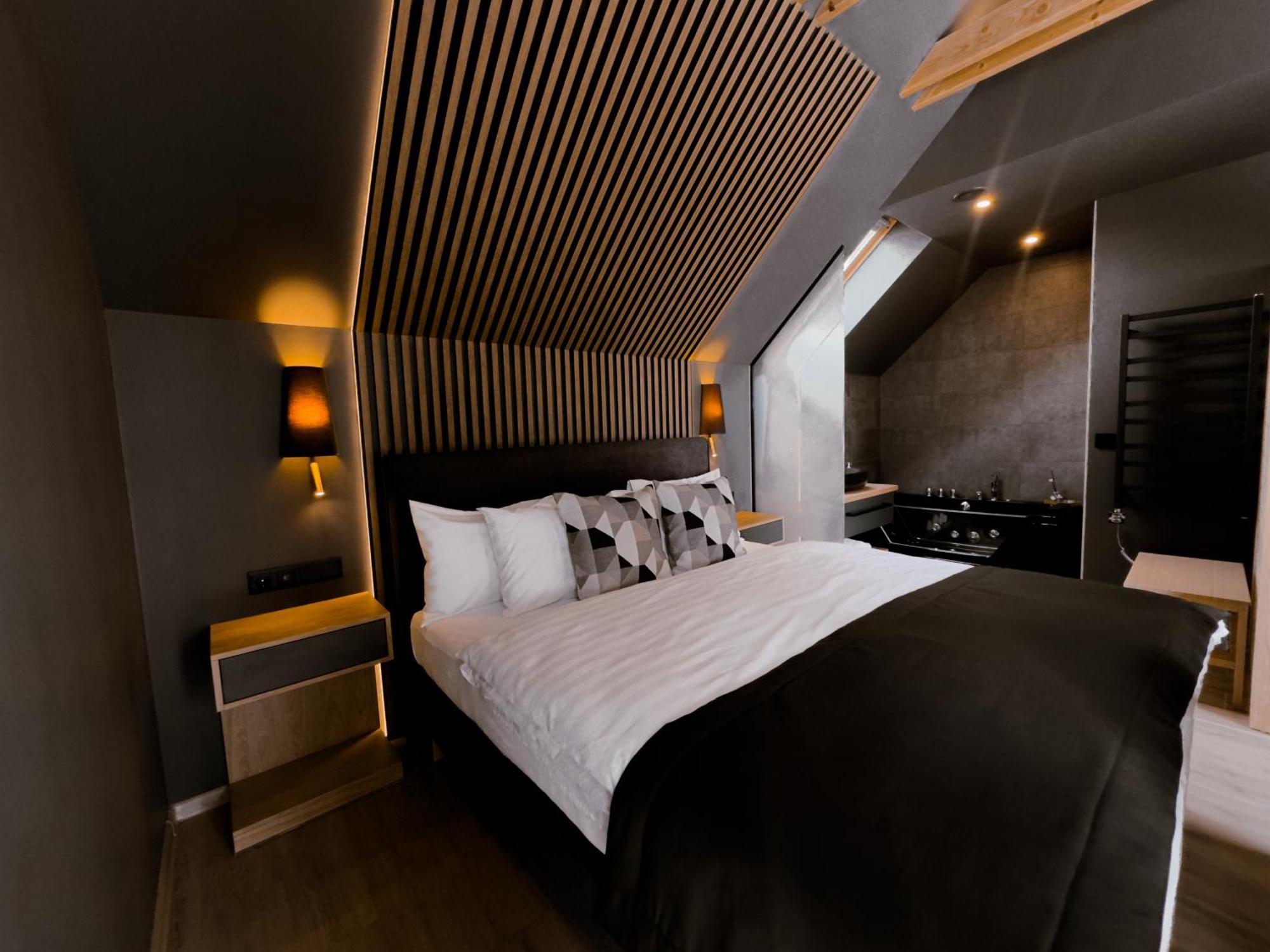 טיהאני Twin Premium Apartman מראה חיצוני תמונה