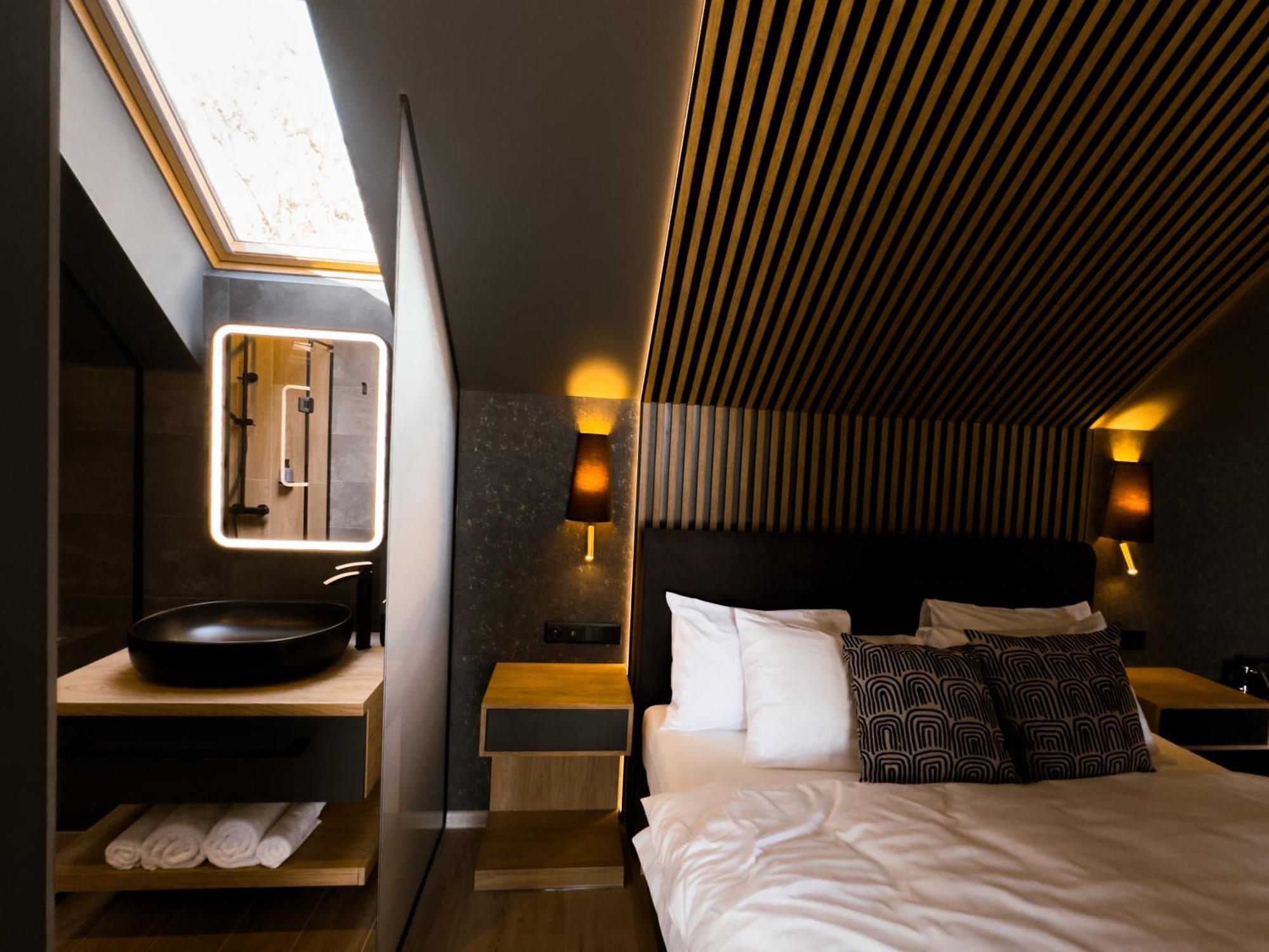טיהאני Twin Premium Apartman מראה חיצוני תמונה