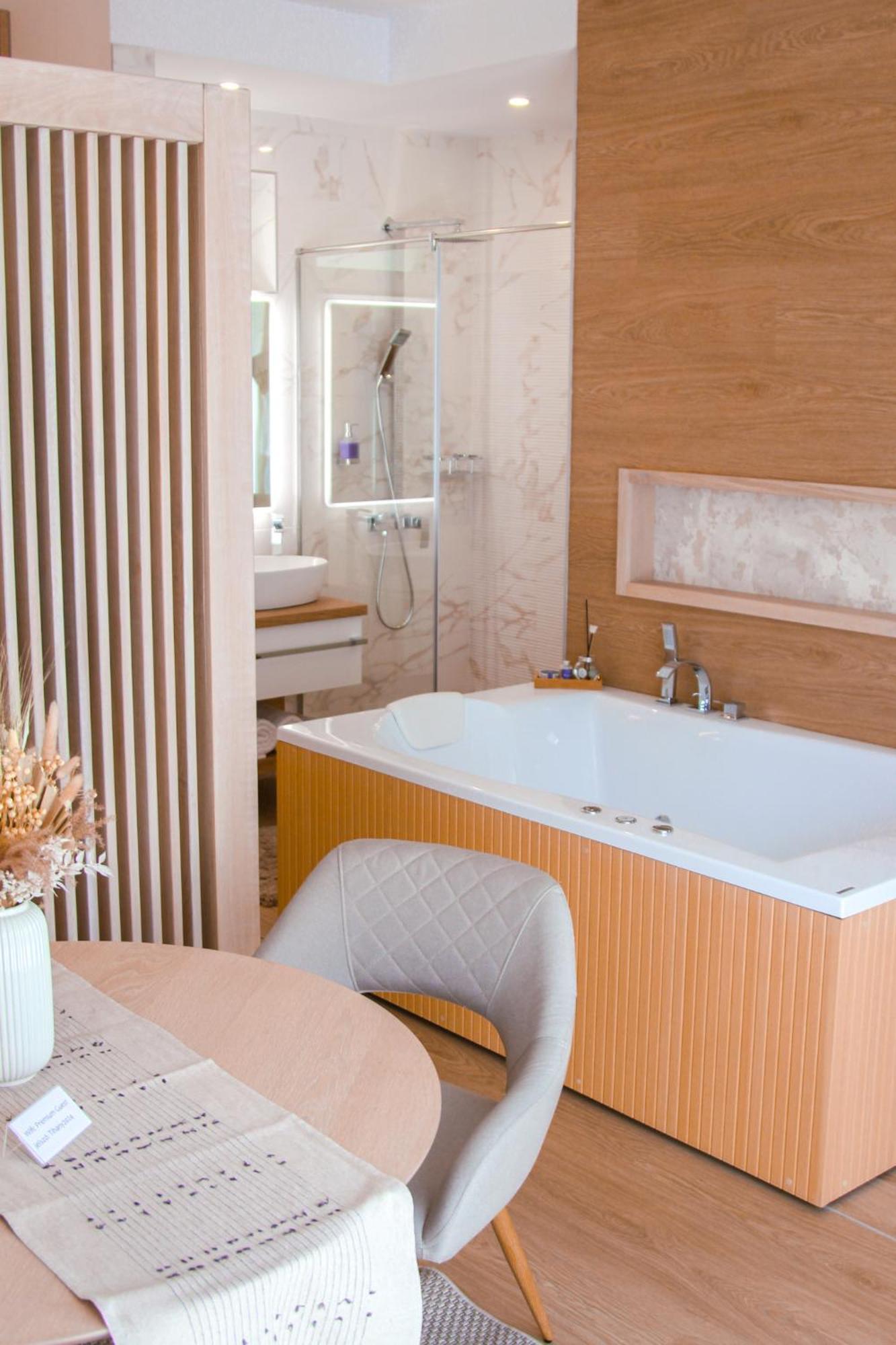 טיהאני Twin Premium Apartman מראה חיצוני תמונה