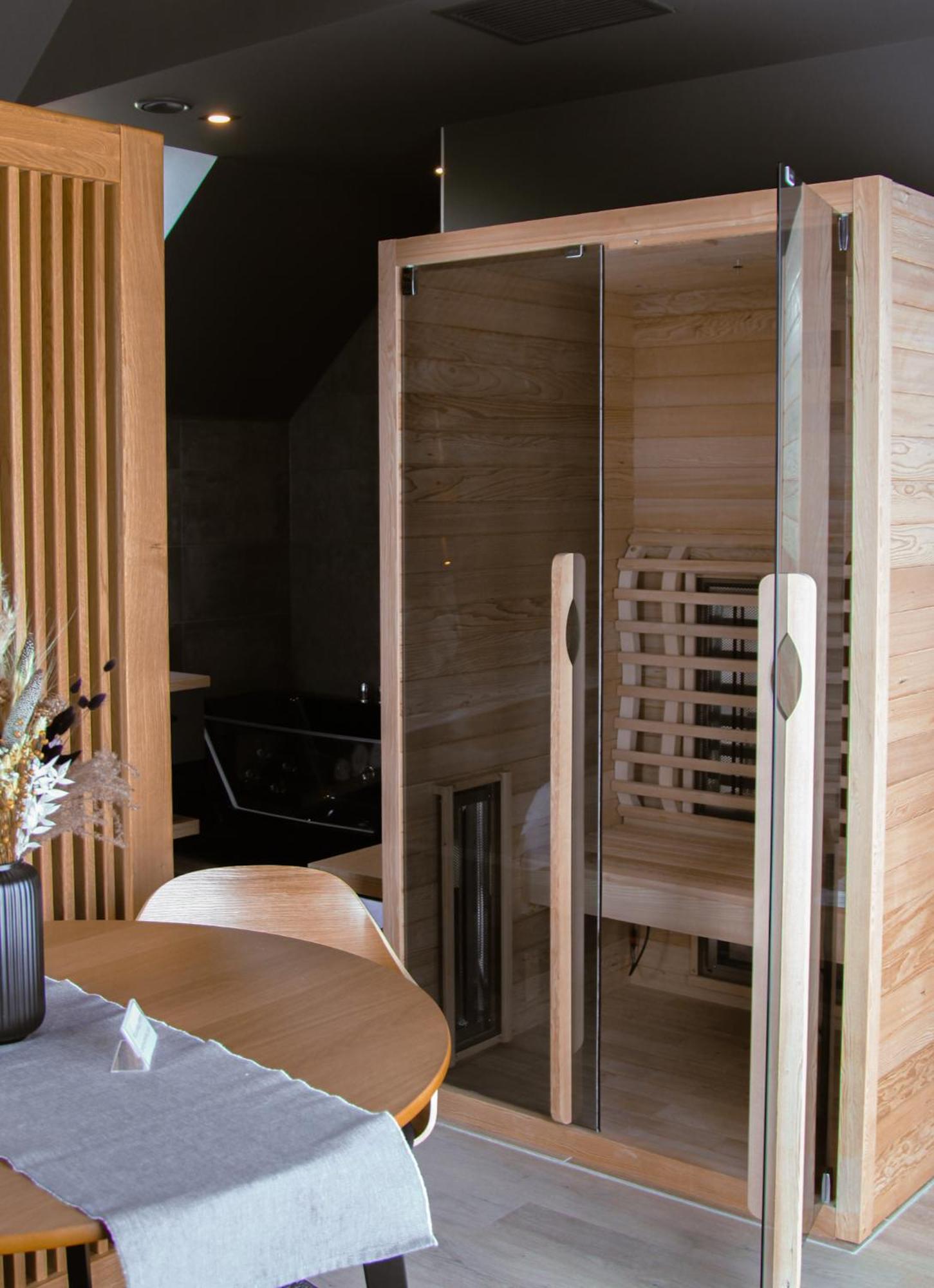 טיהאני Twin Premium Apartman מראה חיצוני תמונה