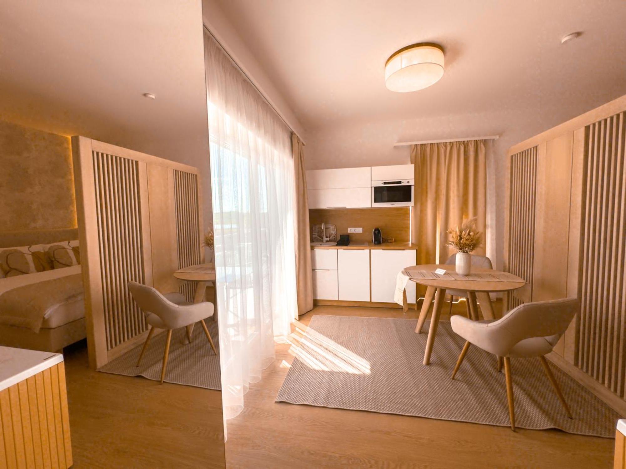 טיהאני Twin Premium Apartman מראה חיצוני תמונה
